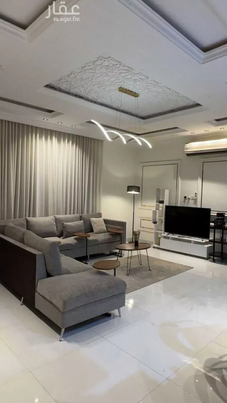 Floor for Sale in Riyadh Ar Rimal 12