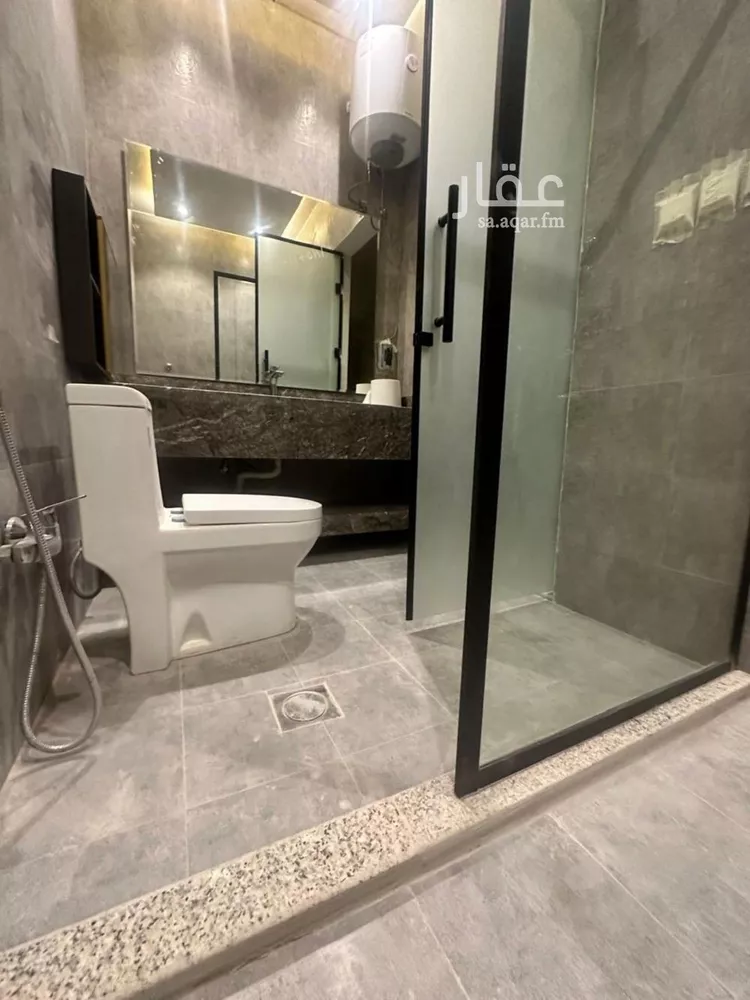 فيلا للإيجار في شارع حمزة بن عبدالمطلب, حي عريض, مدينة الرياض, منطقة الرياض صورة 3