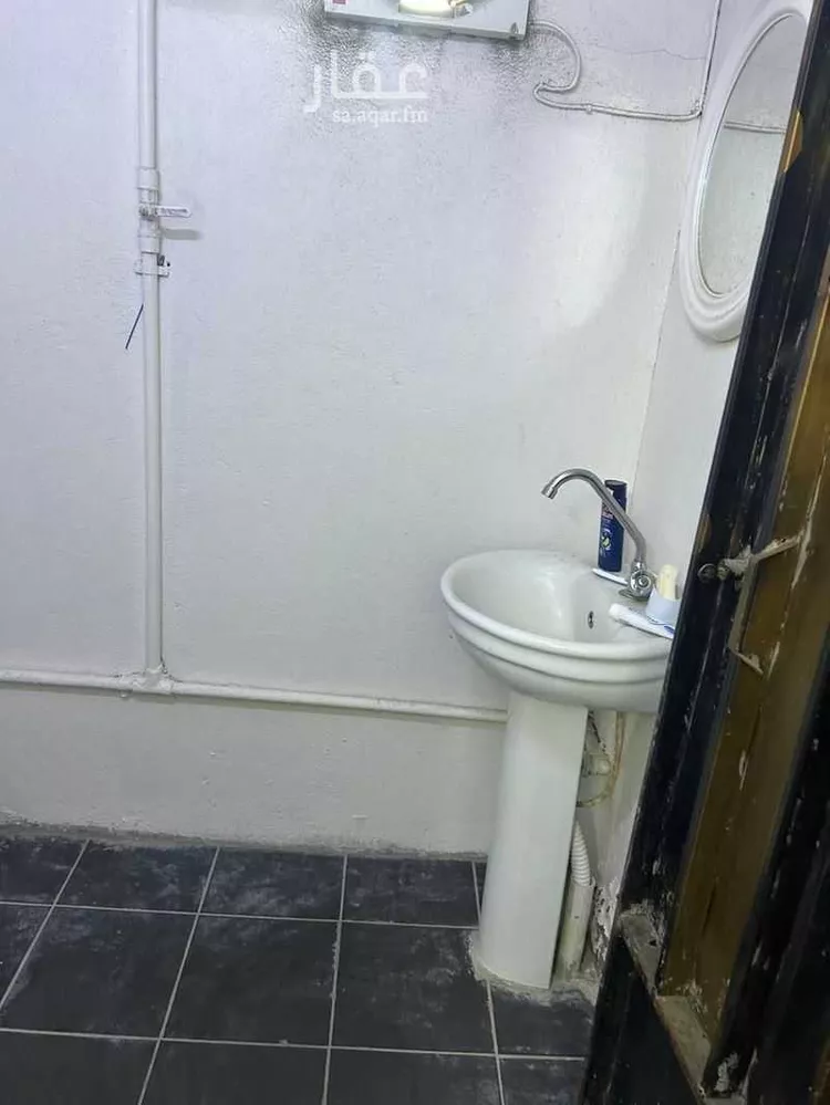مستودع للإيجار في شارع باب حجير, حي النزلة الشرقية, مدينة جدة, منطقة مكة المكرمة صورة 4