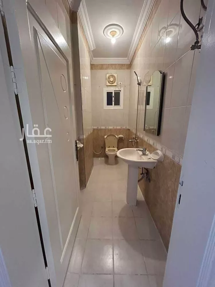 شقة للإيجار في شارع باب حجير, حي النزلة الشرقية, مدينة جدة, منطقة مكة المكرمة صورة 4