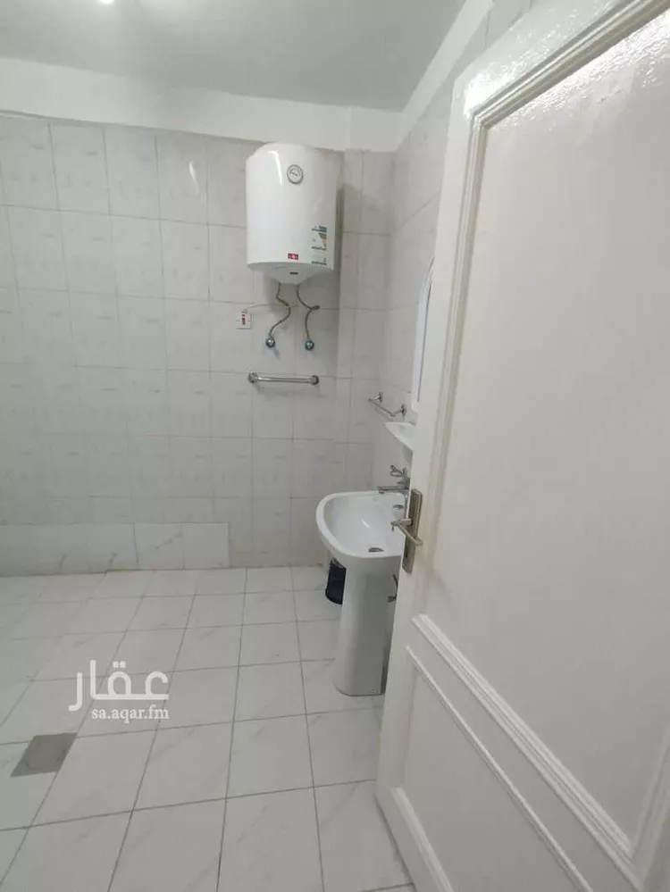 شقة للإيجار في شارع الظهران, حي الملز, مدينة الرياض, منطقة الرياض صورة 5