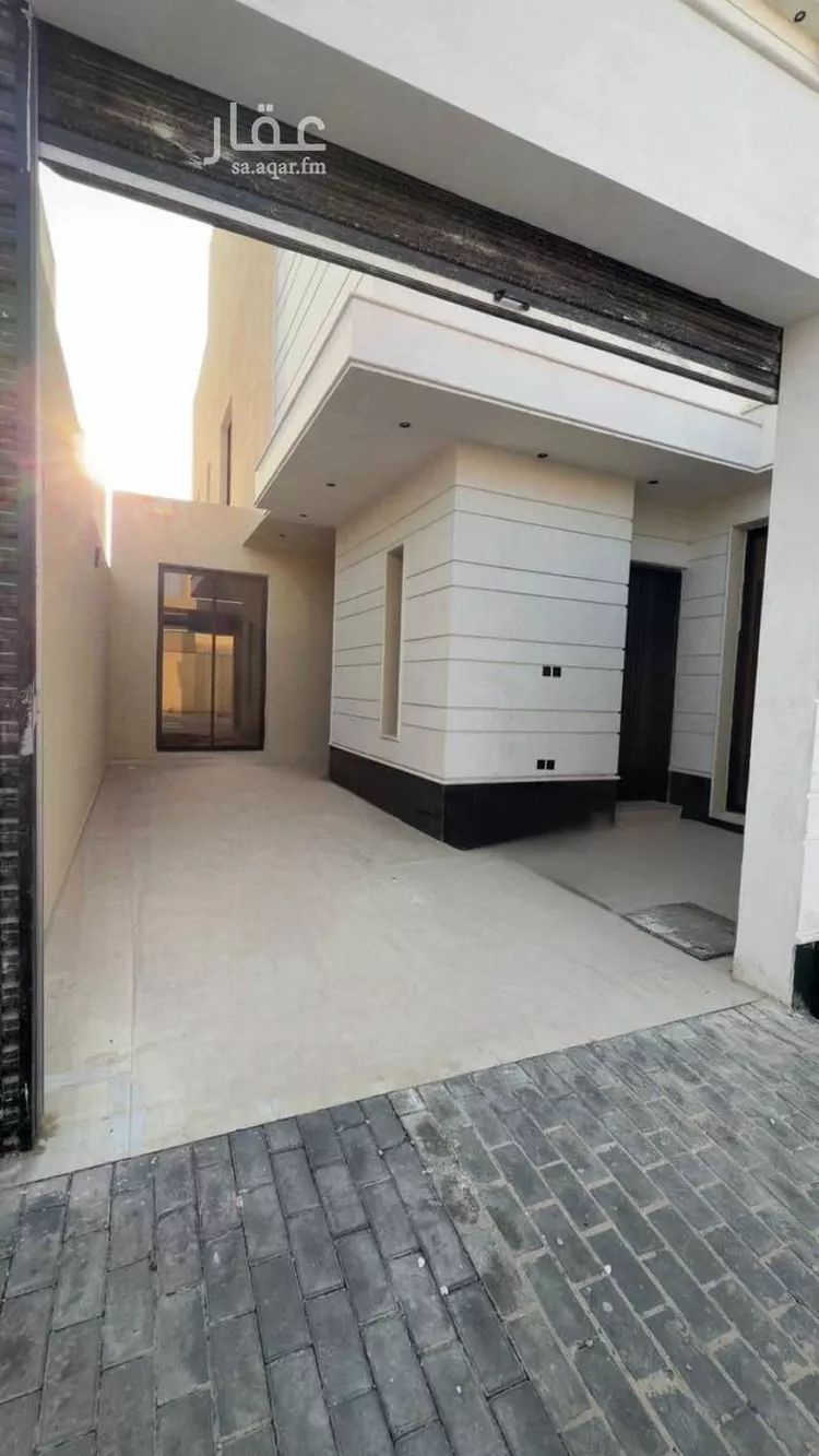 فيلا للبيع في شارع رانية, حي العريجاء الأوسط, مدينة الرياض, منطقة الرياض صورة 2