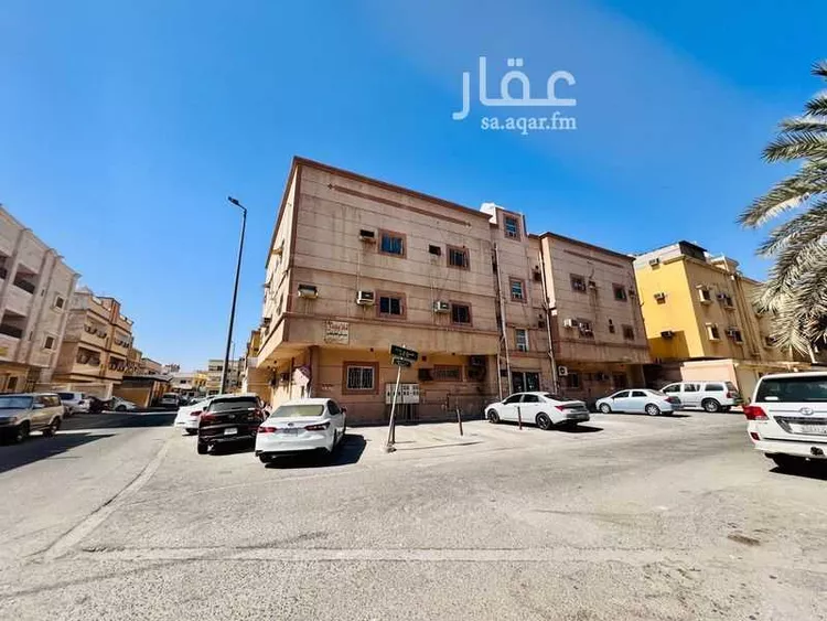 عمارة للبيع في شارع احمد بن بشير, حي النخيل, مدينة الدمام, المنطقة الشرقية صورة 2