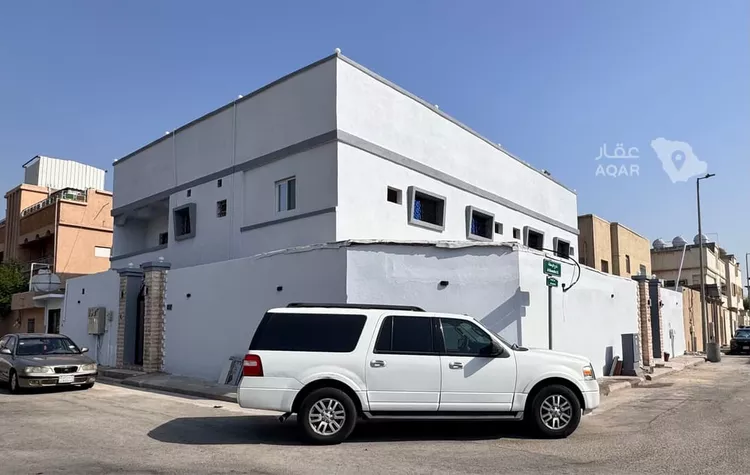 عمارة للبيع في حي الروضة, مدينة الدمام, المنطقة الشرقية 2