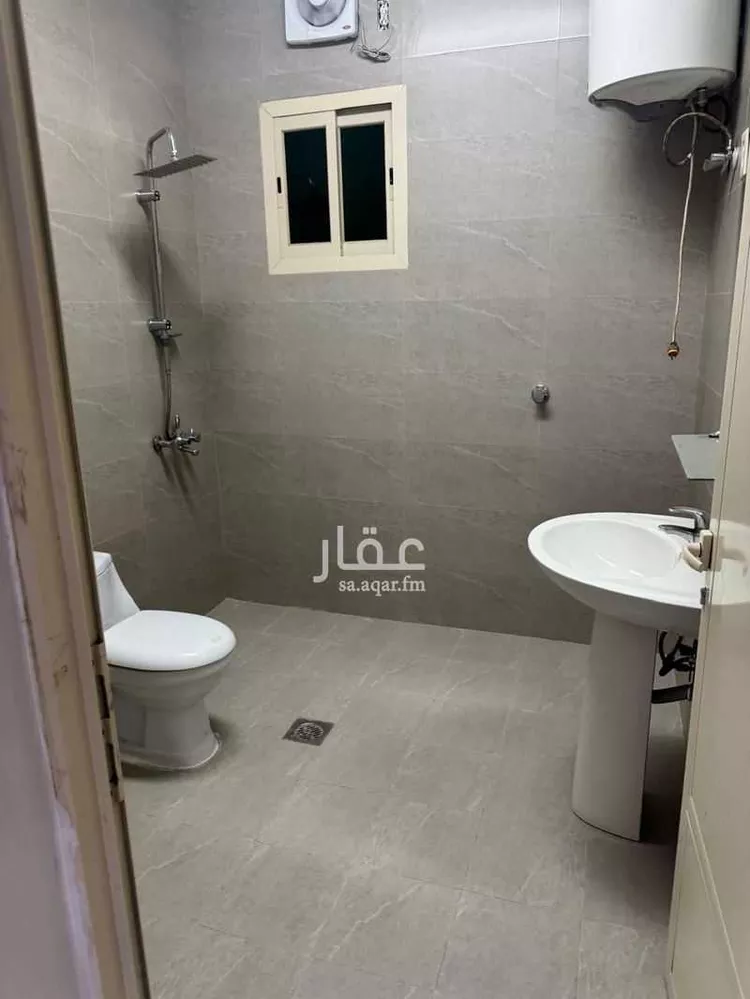 فيلا للبيع في شارع الاحتساب, حي العقربية, مدينة الخبر, المنطقة الشرقية صورة 2