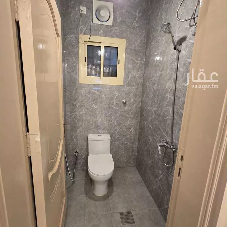 عمارة للبيع في شارع حبيب بن صالح, حي الدفاع, مدينة المدينة المنورة, منطقة المدينة المنورة 19