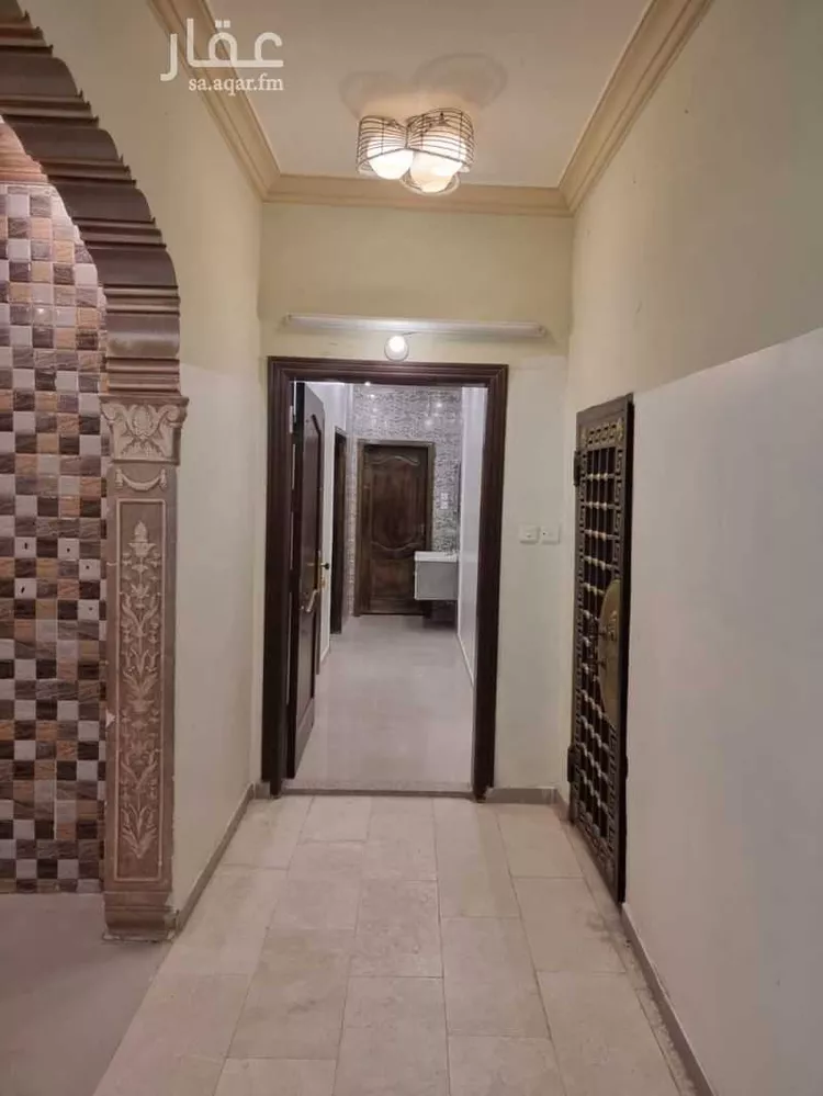 عمارة للبيع في شارع حبيب بن صالح, حي الدفاع, مدينة المدينة المنورة, منطقة المدينة المنورة صورة 2