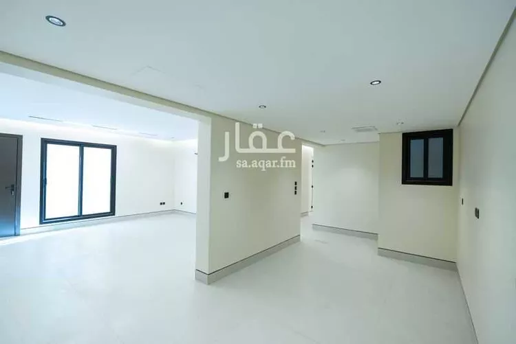 دور للبيع في شارع ابن اللبان, حي الملك فهد, مدينة الرياض, منطقة الرياض 14