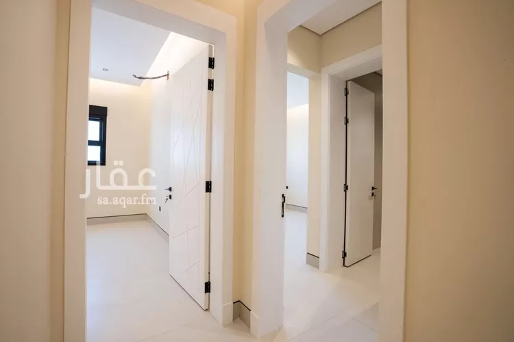 شقة للبيع في شارع ابن اللبان, حي الملك فهد, مدينة الرياض, منطقة الرياض صورة 3