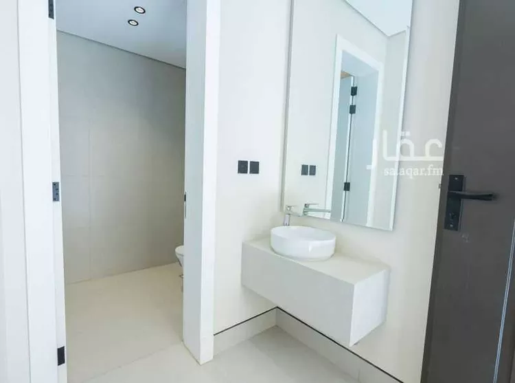 دور للبيع في شارع ابن اللبان, حي الملك فهد, مدينة الرياض, منطقة الرياض 24