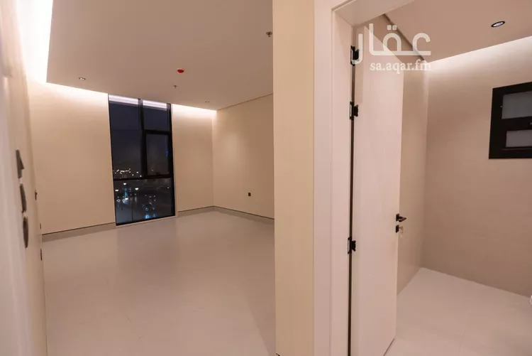 شقة للبيع في شارع ابن اللبان, حي الملك فهد, مدينة الرياض, منطقة الرياض صورة 3