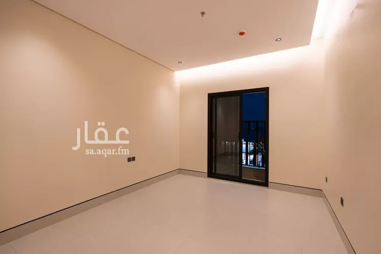 شقة للبيع في شارع ابن اللبان, حي الملك فهد, مدينة الرياض, منطقة الرياض صورة 3