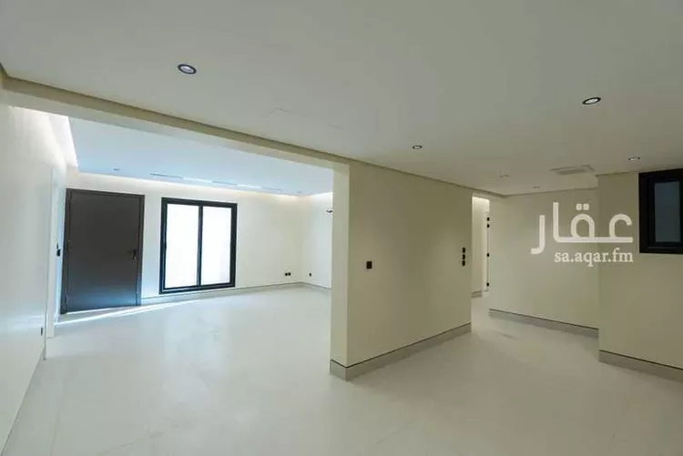 دور للبيع في شارع ابن اللبان, حي الملك فهد, مدينة الرياض, منطقة الرياض صورة 3