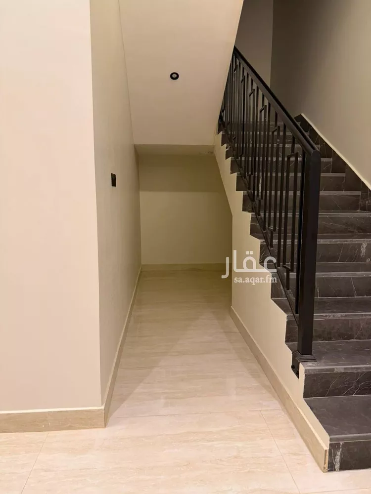 Villa for Rent in Riyadh Al Janadriyah صورة 3