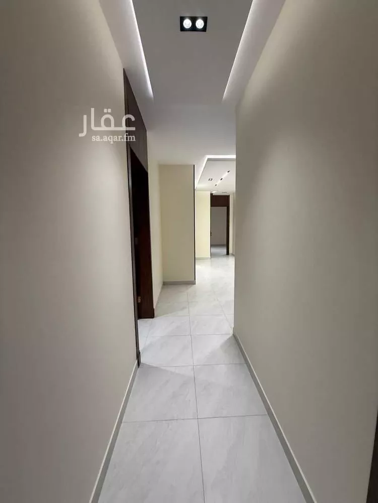 شقة للبيع في شارع قصيصة, حي الغدير, مدينة أبها, منطقة عسير صورة 4