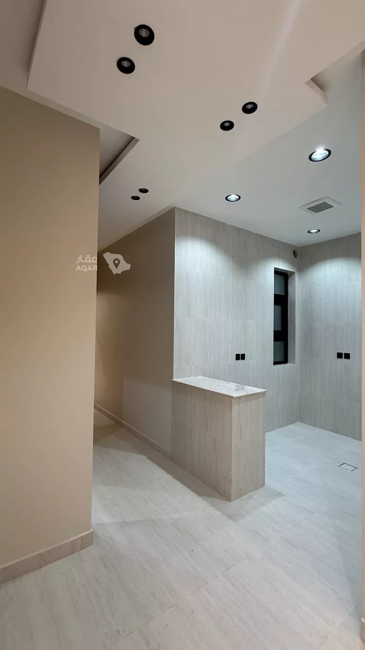 Villa for Sale in Khamis Mushait Al Moosa Subdivision 12