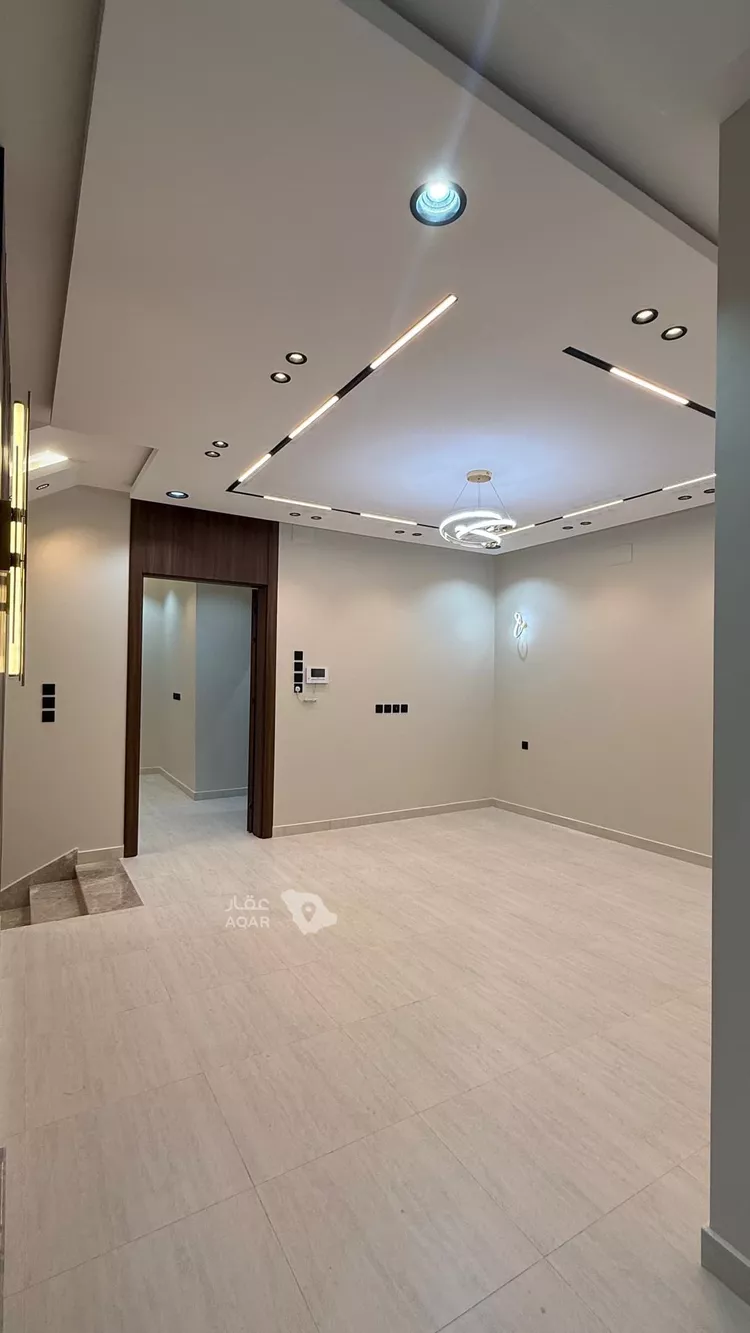 Villa for Sale in Khamis Mushait Al Moosa Subdivision 18