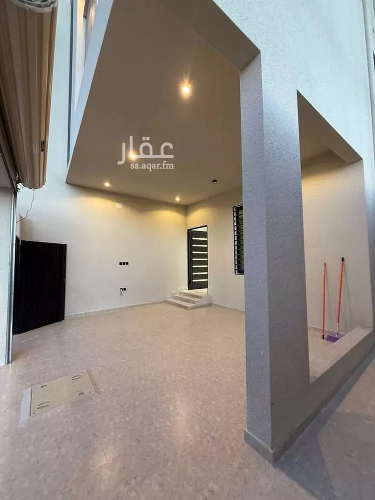 شقة للبيع في شارع احمد بن عطوة, حي الورود, مدينة خميس مشيط, منطقة عسير صورة 3