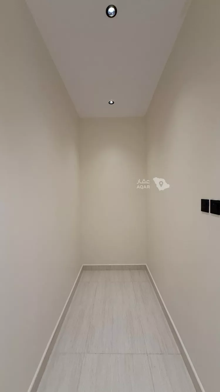 Apartment for Sale in Khamis Mushait Ar Rabie 15