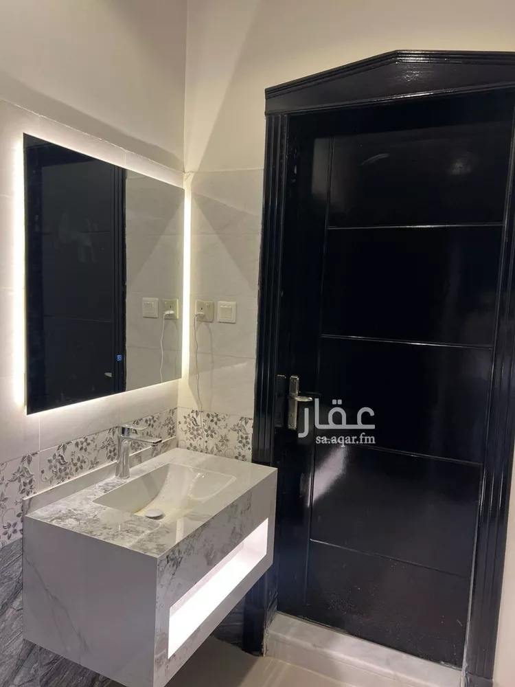 شقة للإيجار في شارع إسماعيل بن أبي الغنائم, حي المهدية, مدينة الرياض, منطقة الرياض صورة 2