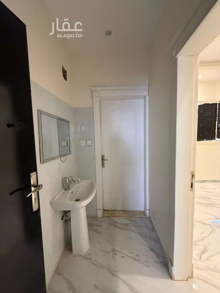 شقة للإيجار في شارع ابن الأنصاري, حي العارض, مدينة الرياض, منطقة الرياض صورة 2
