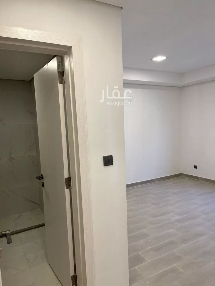 فيلا للبيع في شارع زهير بن العلاء العبسي, حي العارض, مدينة الرياض, منطقة الرياض صورة 5