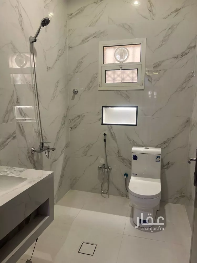 شقة للإيجار في شارع إسماعيل بن أبي الغنائم, حي المهدية, مدينة الرياض, منطقة الرياض