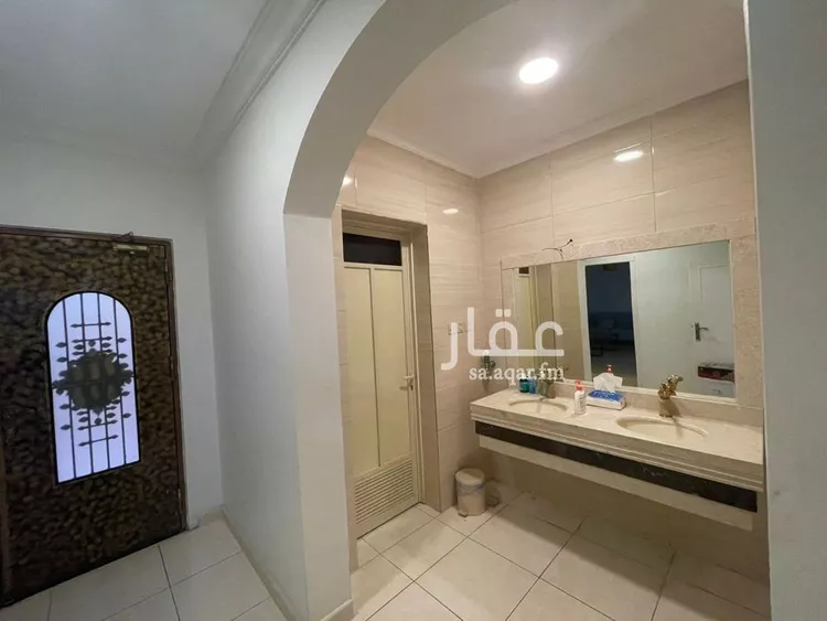 عمارة للبيع في شارع ضياء الدين المقدسي, حي الواحة, مدينة الدمام, المنطقة الشرقية 8