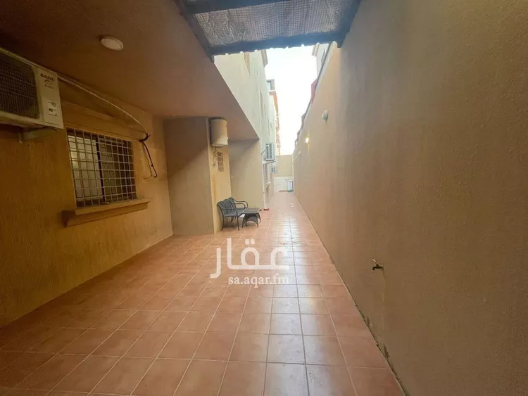 فيلا للبيع في شارع ضياء الدين المقدسي, حي الواحة, مدينة الدمام, المنطقة الشرقية صورة 4