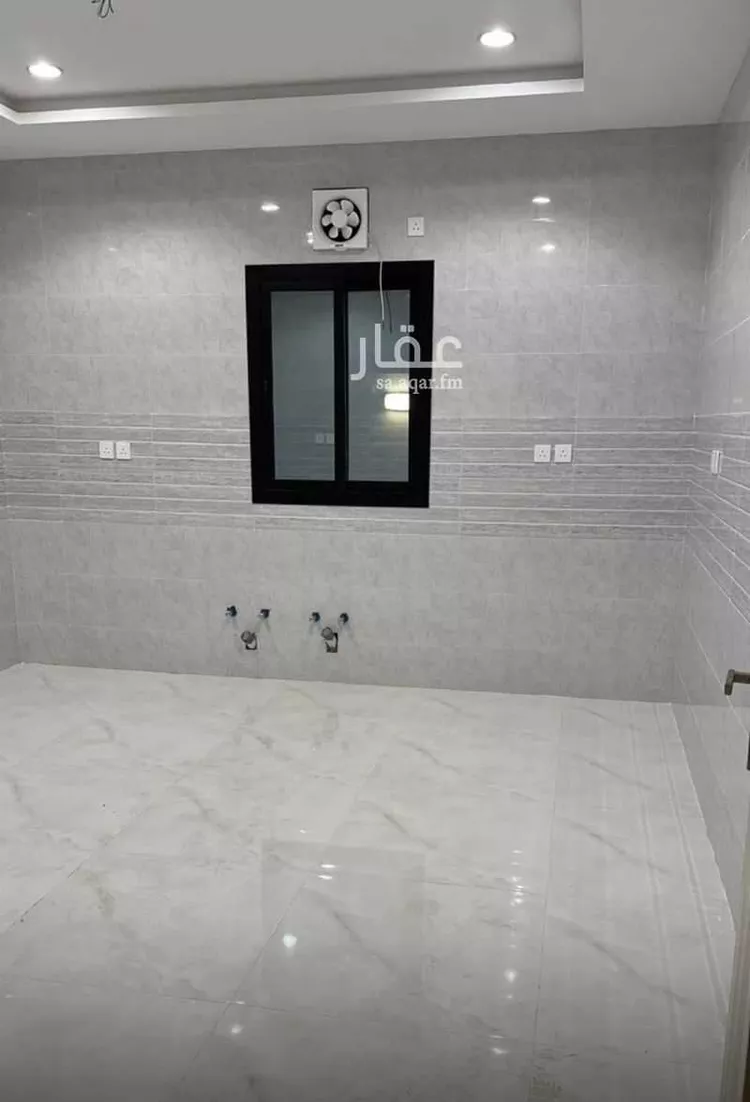 فيلا للبيع في شارع فهد محمد محمد كعبي, حي الرياض, مدينة جدة, منطقة مكة المكرمة 1 صورة