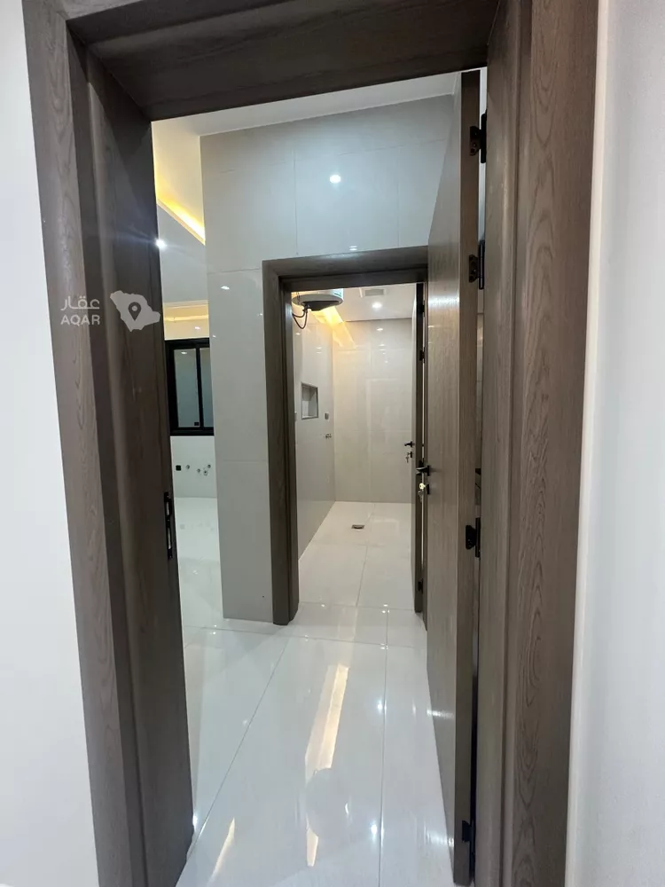 عمارة للبيع في شارع يزيد بن الجرمي, حي الدفاع, مدينة المدينة المنورة, منطقة المدينة المنورة 5