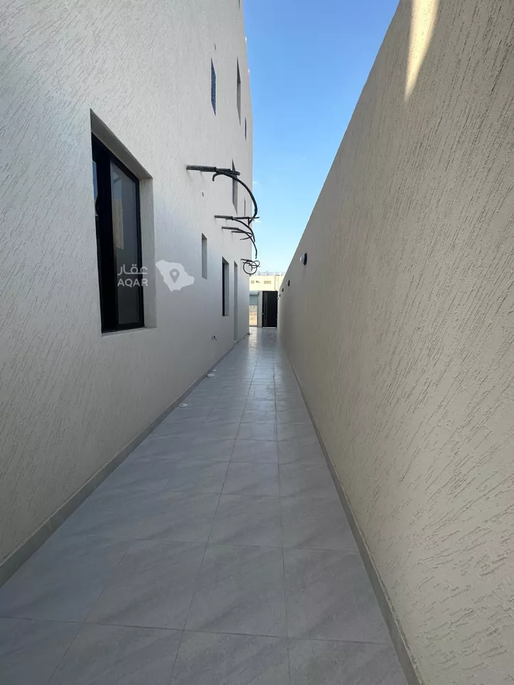 عمارة للبيع في شارع يزيد بن الجرمي, حي الدفاع, مدينة المدينة المنورة, منطقة المدينة المنورة 14