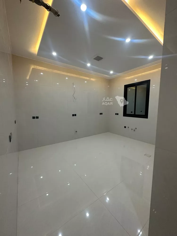 عمارة للبيع في شارع يزيد بن الجرمي, حي الدفاع, مدينة المدينة المنورة, منطقة المدينة المنورة 10