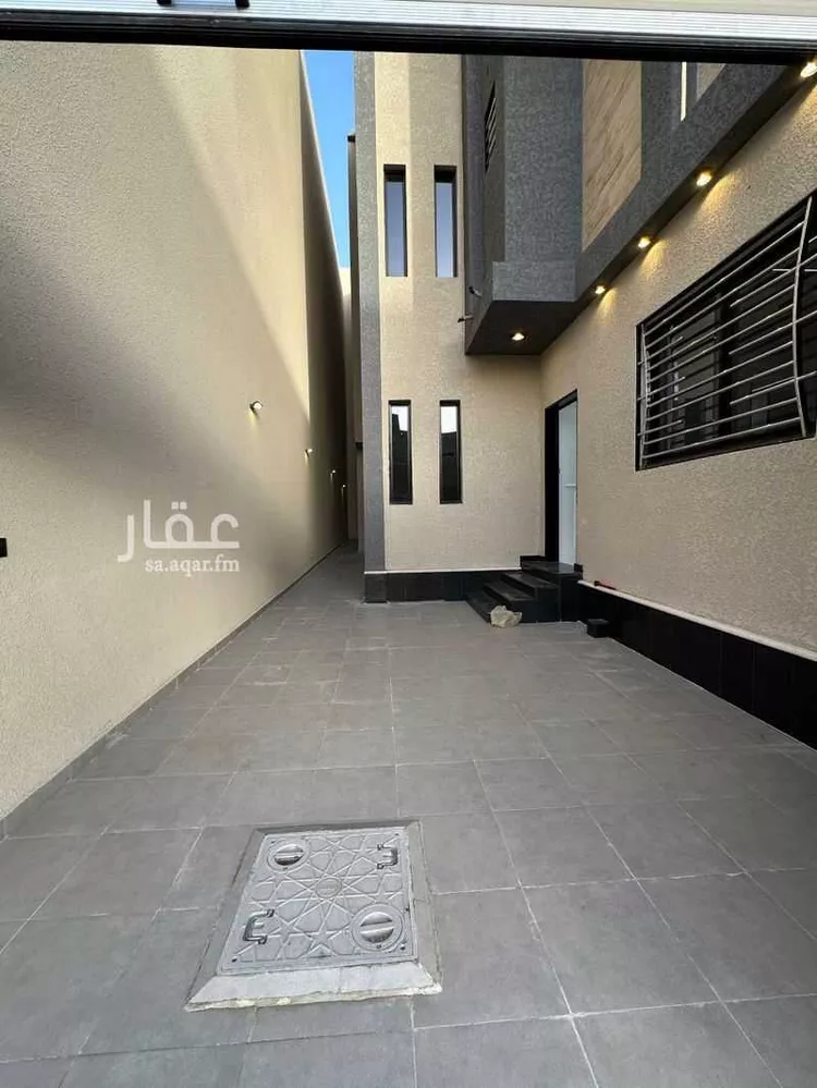 دور للبيع في شارع زوبعة الجني, حي الظرفة, مدينة خميس مشيط, منطقة عسير صورة 4