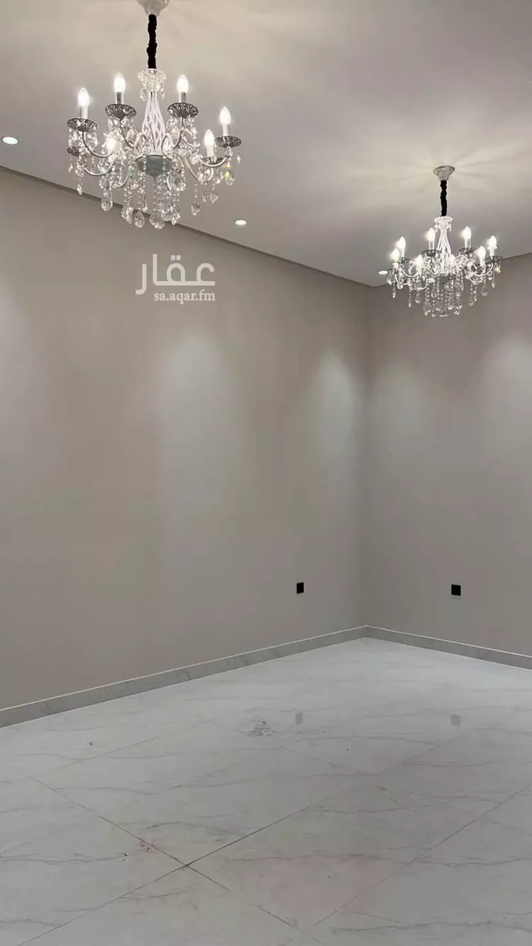 فيلا للبيع في شارع مخطط حطين, حي الشفق, مدينة بريده, منطقة القصيم صورة 5