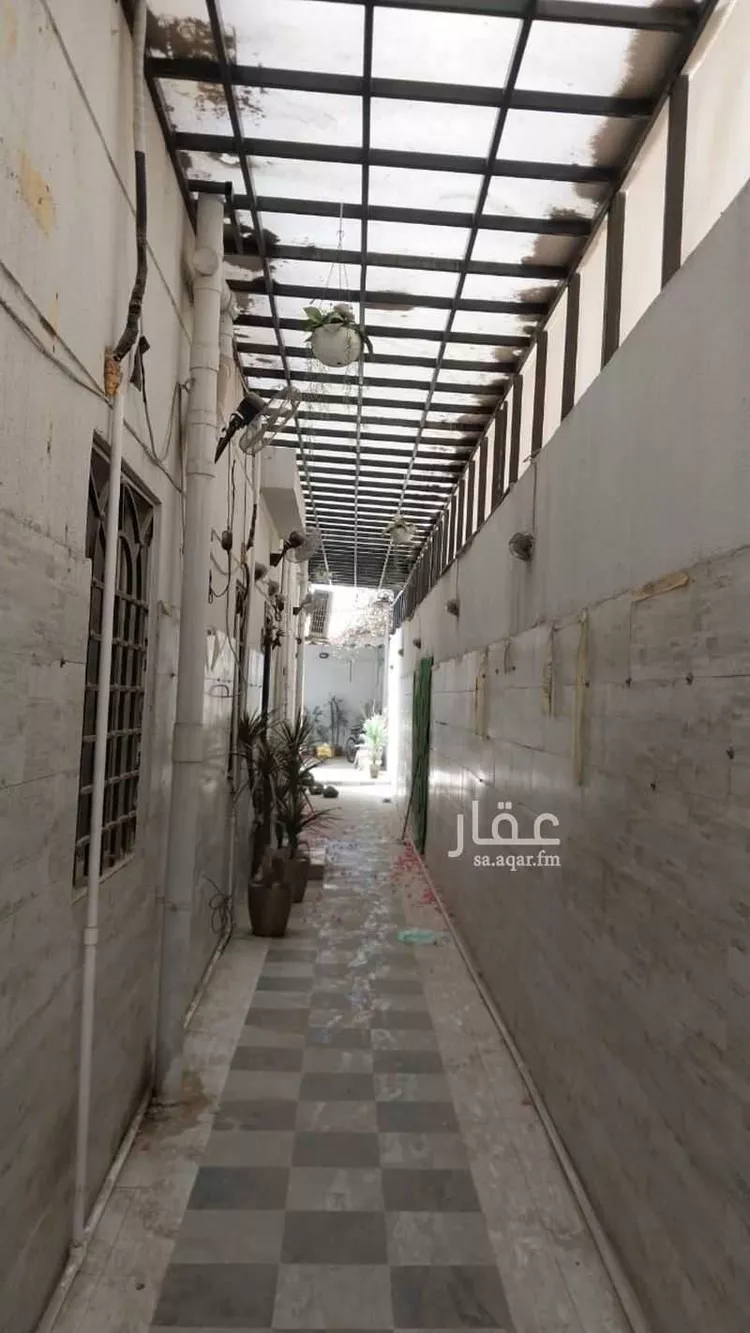 فيلا للبيع في شارع ابي محمد الذهبي, حي الحمدانية, مدينة جدة, منطقة مكة المكرمة صورة 3