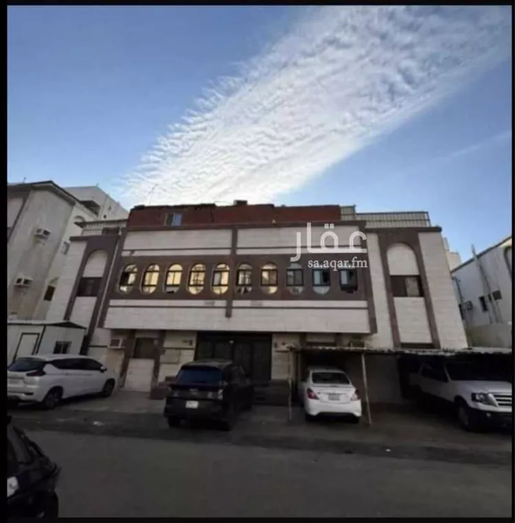 عمارة للبيع في شارع عبدالرحمن بن حزن, حي الربوة, مدينة جدة, منطقة مكة المكرمة