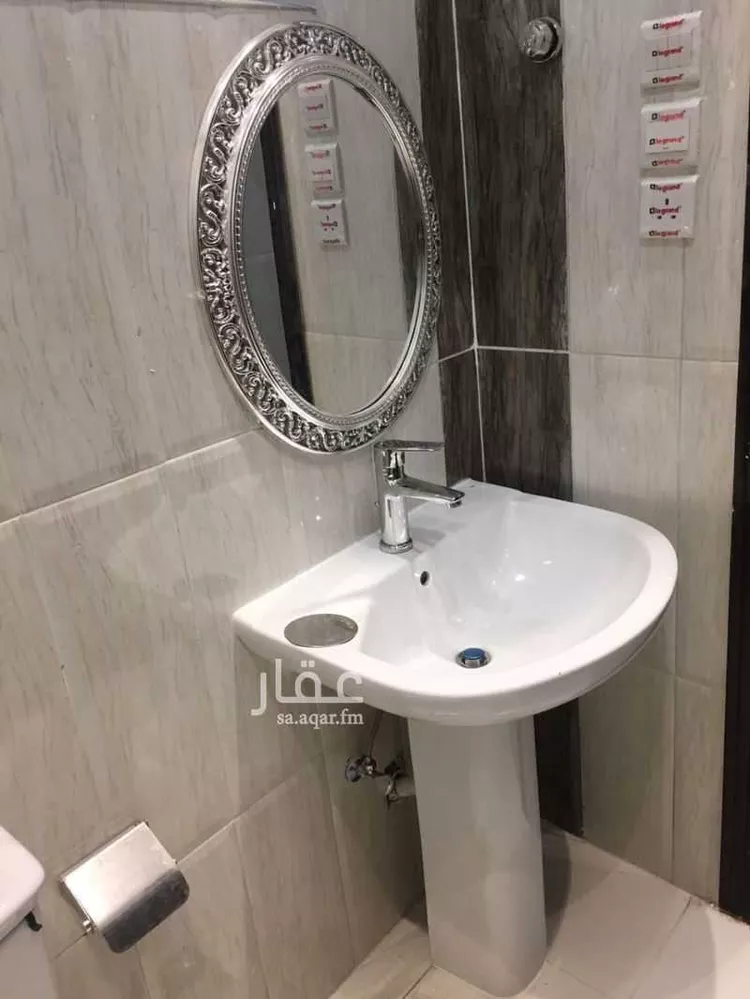 عمارة للبيع في شارع اسحاق بن مخلد, حي النزهة, مدينة مكة المكرمة, منطقة مكة المكرمة 15