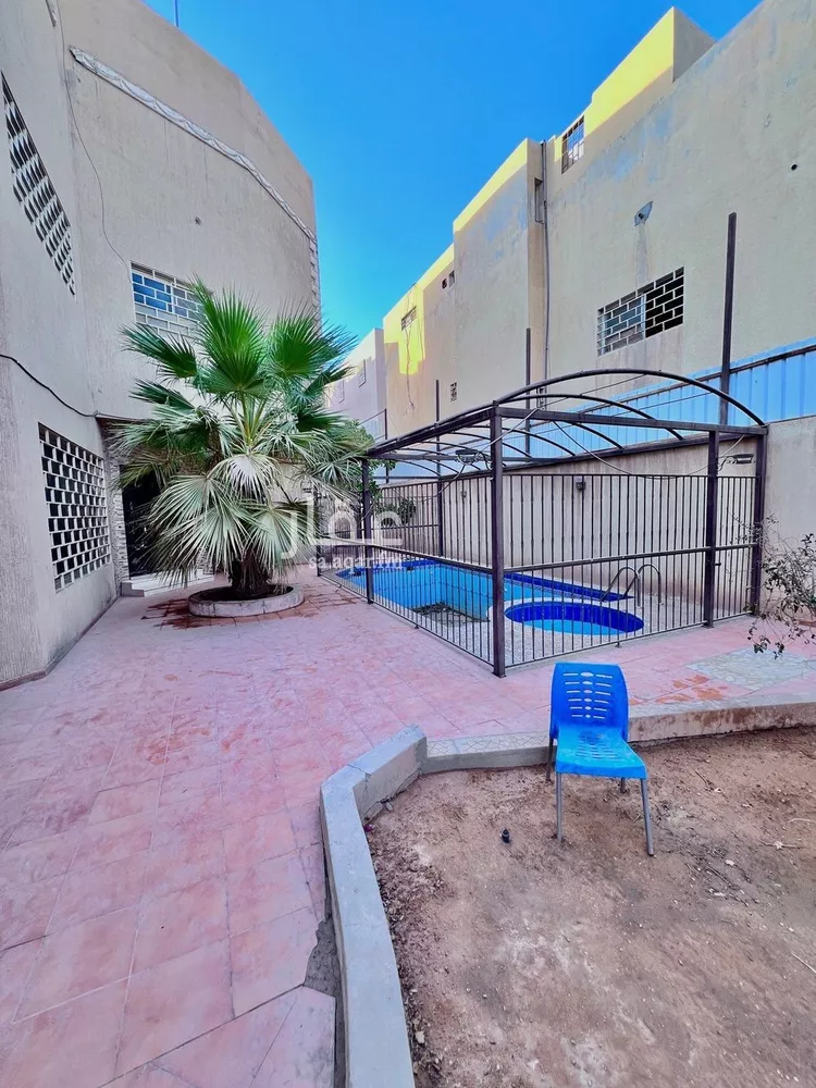 فيلا للبيع في شارع المناجيم, حي الخليج, مدينة الرياض, منطقة الرياض صورة 5