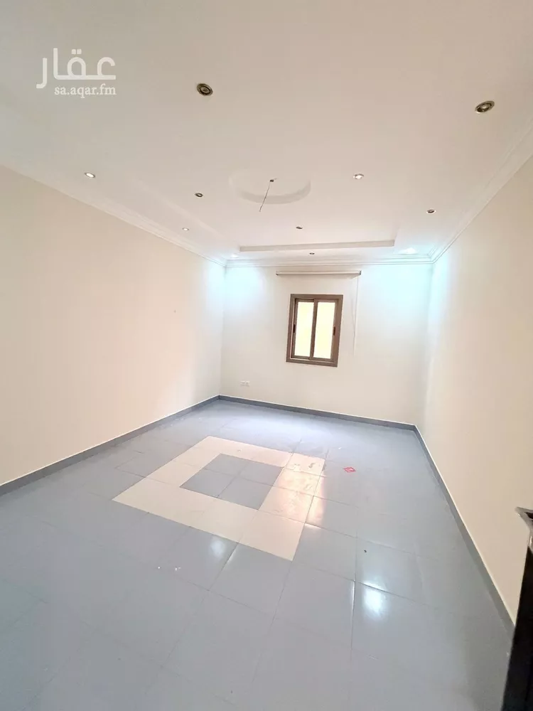 Floor for Rent in Riyadh Al Malqa 7