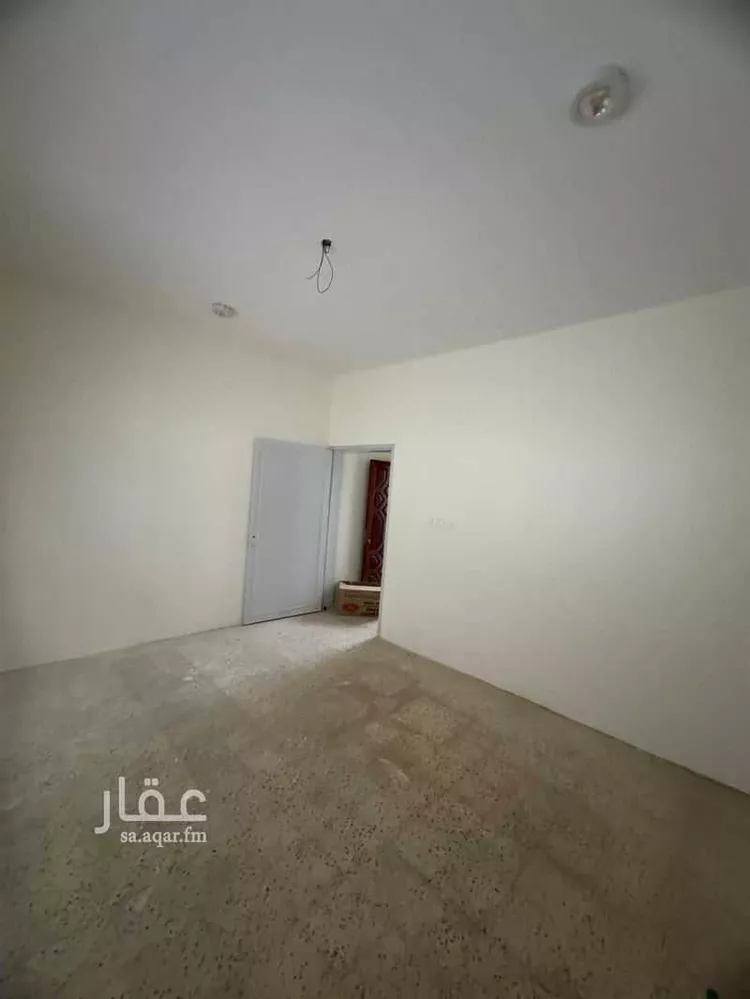 عمارة للبيع في شارع الملك فيصل, حي العزيزية, مدينة حائل, منطقة حائل 23