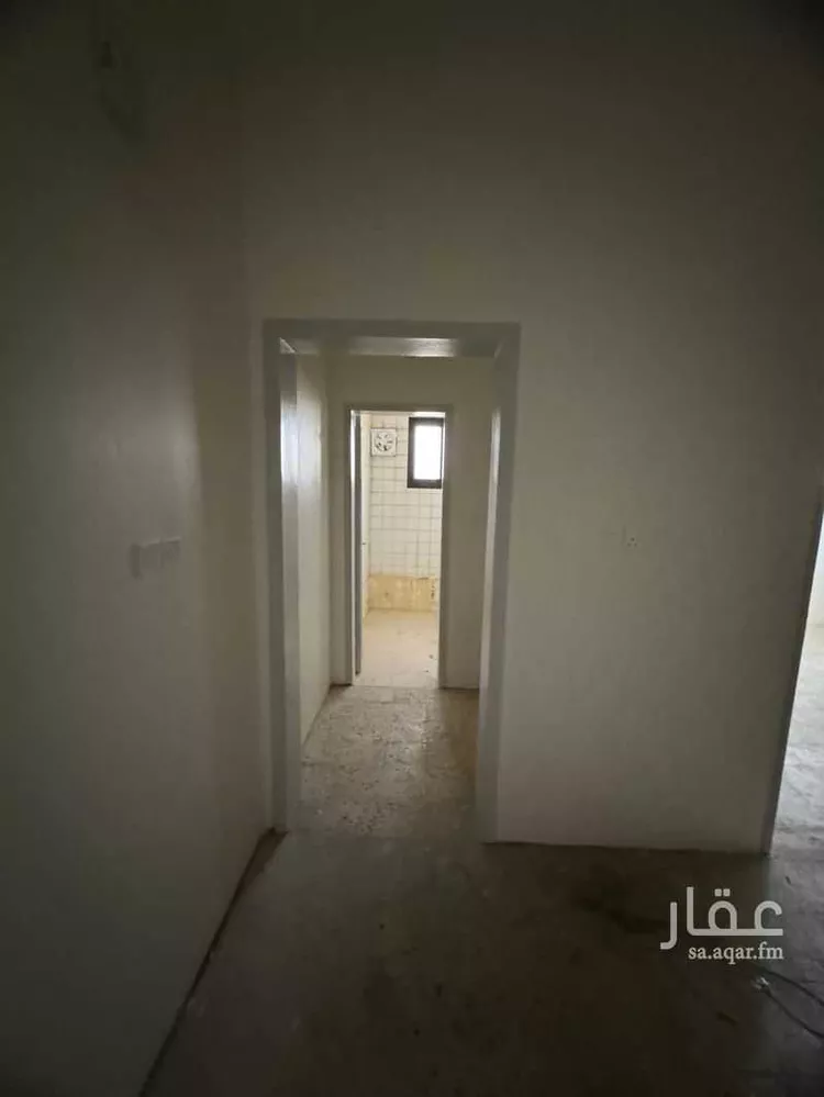 عمارة للبيع في شارع الملك فيصل, حي العزيزية, مدينة حائل, منطقة حائل 22