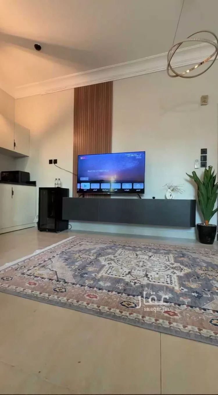 شقة مفروشة للحجز في شارع الأمير مقرن بن عبدالعزيز ، حي المغرزات ، الرياض ، منطقة الرياض صورة 4