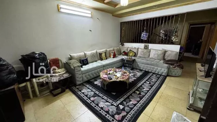 فيلا للبيع في شارع الخبة, حي عليشة, مدينة الرياض, منطقة الرياض صورة 2