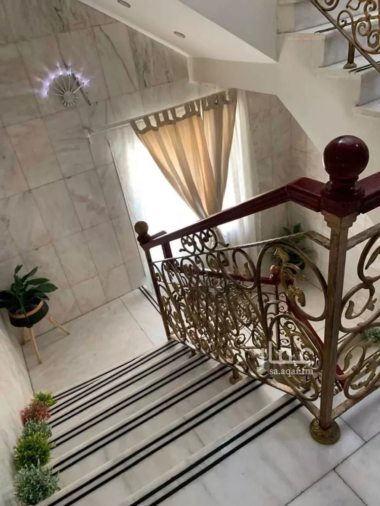 فيلا للبيع في شارع عمر بن هبيرة, حي الحمراء, مدينة الرياض, منطقة الرياض صورة 5