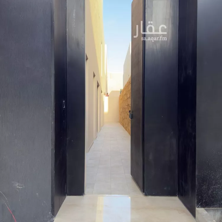 Floor for Sale in Riyadh Al Yasmin صورة 2