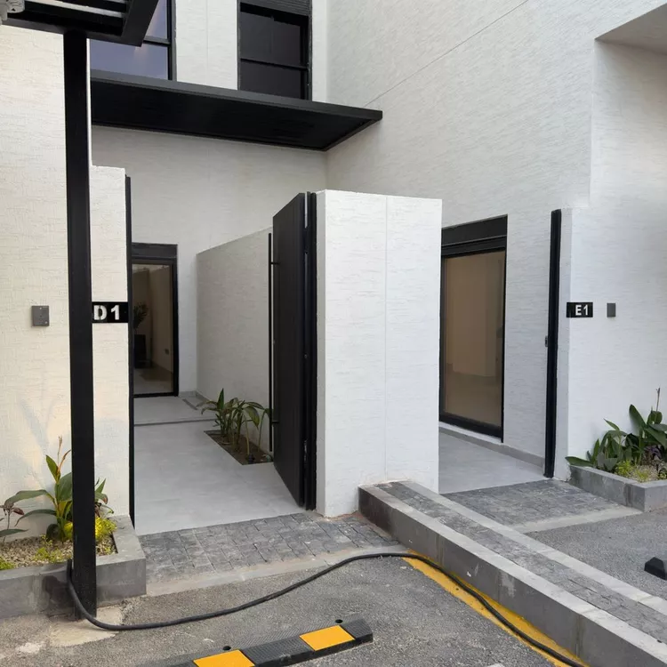 Floor for Sale in Riyadh As Sulimaniyah صورة 2