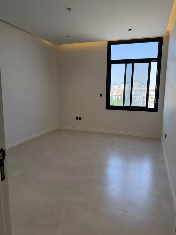 شقة للبيع في شارع شهيد الدين ثم الوطن فيصل بن عبدالله بن, حي النرجس, مدينة الرياض, منطقة الرياض 7
