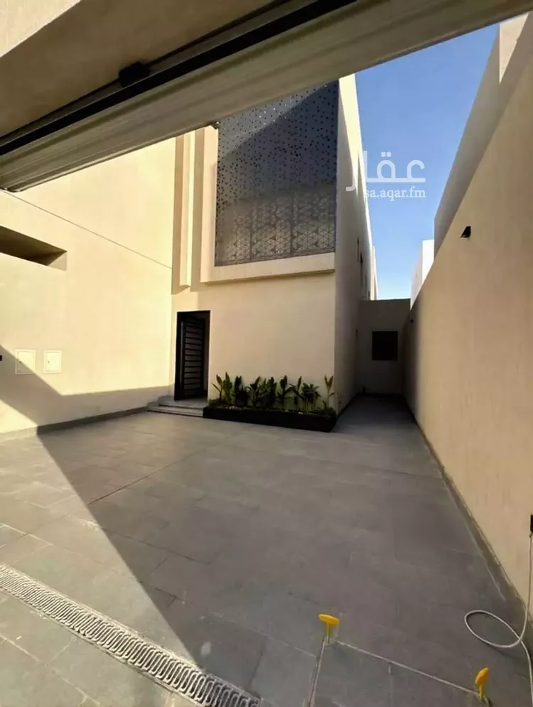 فيلا للبيع في شارع رقم 68, حي الياسمين, مدينة الرياض, منطقة الرياض صورة 3