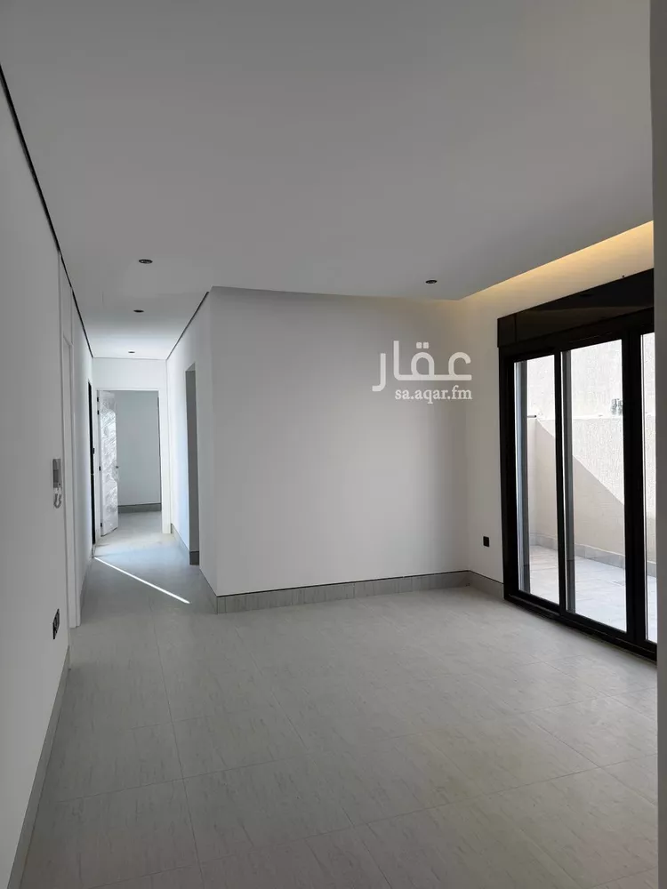 دور للبيع في شارع المنذر بن عبدالله, حي الملك سلمان, مدينة الرياض, منطقة الرياض صورة 5